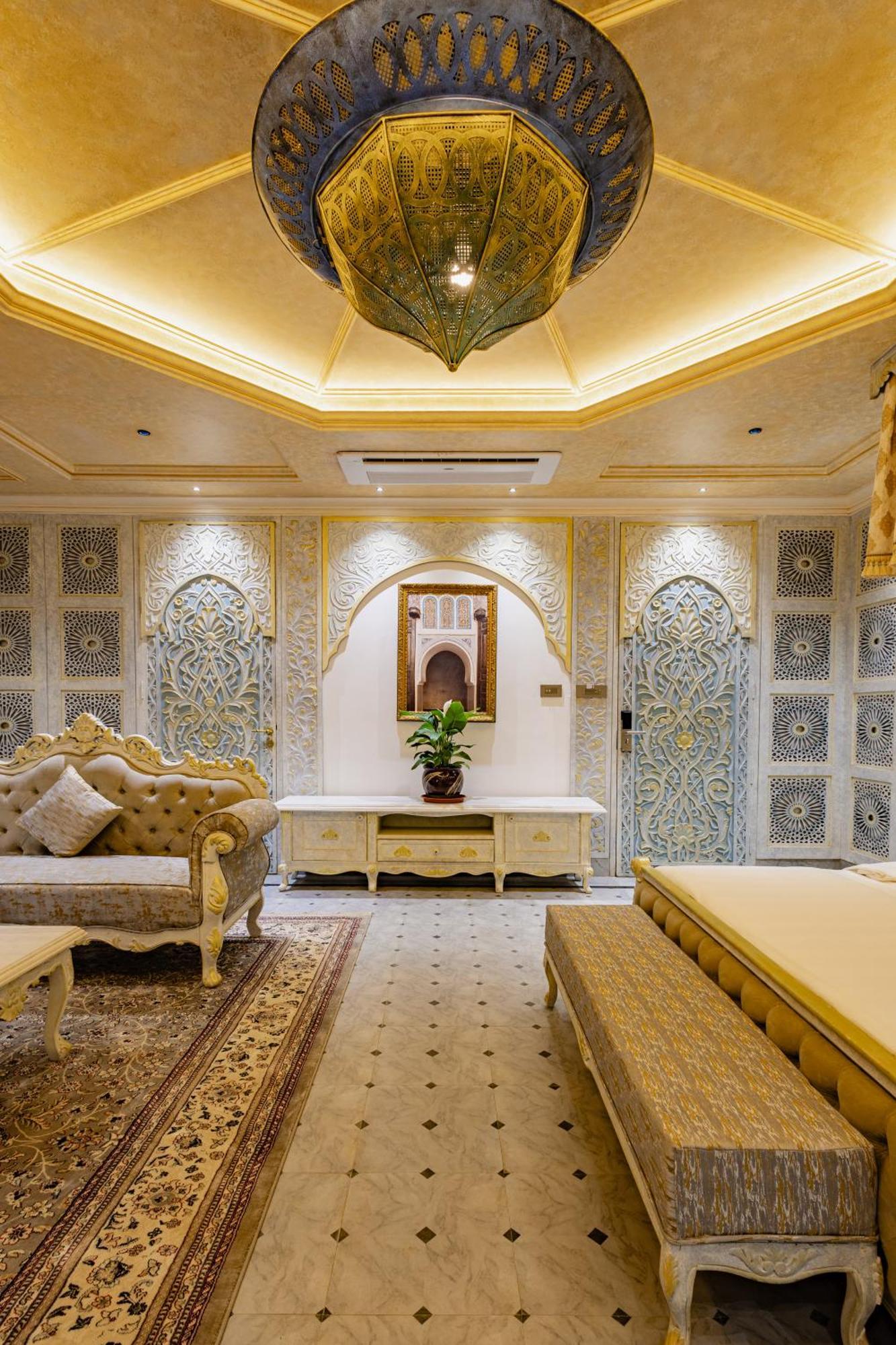 Shilp Wellness Resort And Spa 潘韦尔 外观 照片