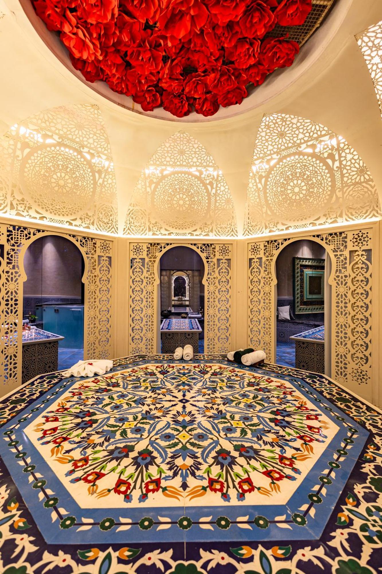 Shilp Wellness Resort And Spa 潘韦尔 外观 照片