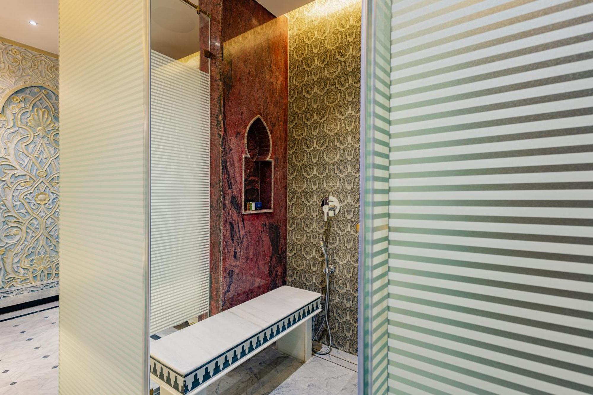 Shilp Wellness Resort And Spa 潘韦尔 外观 照片